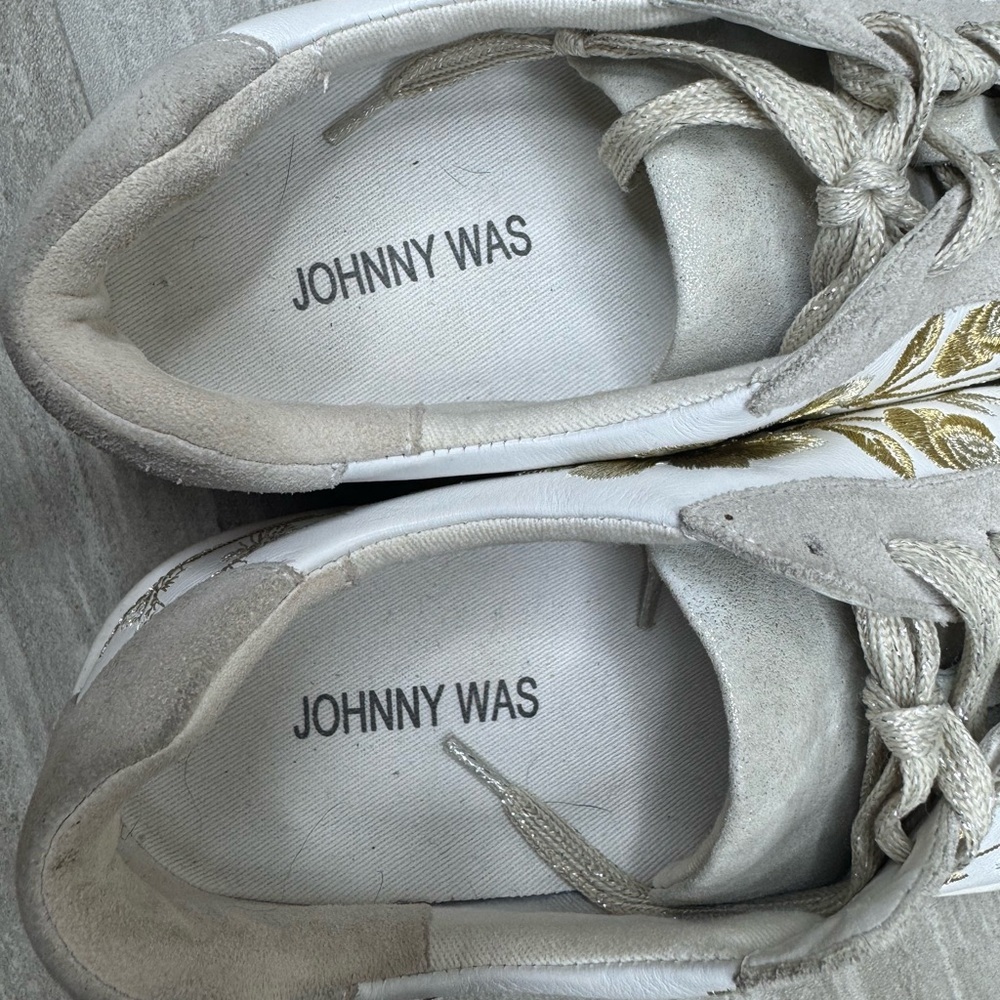 Johnny Was Vixie Floral Embroidered Low Top Sneakers Womens Size 8.5 - Picture 8 of 12